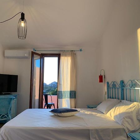 Godo Beach Hotel Baja Sardinia Eksteriør billede