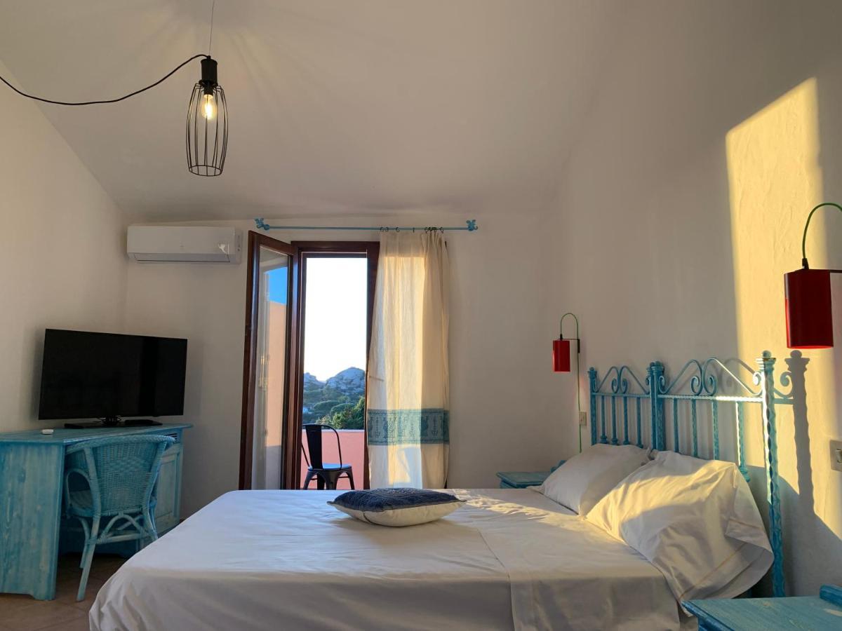 Godo Beach Hotel Baja Sardinia Eksteriør billede