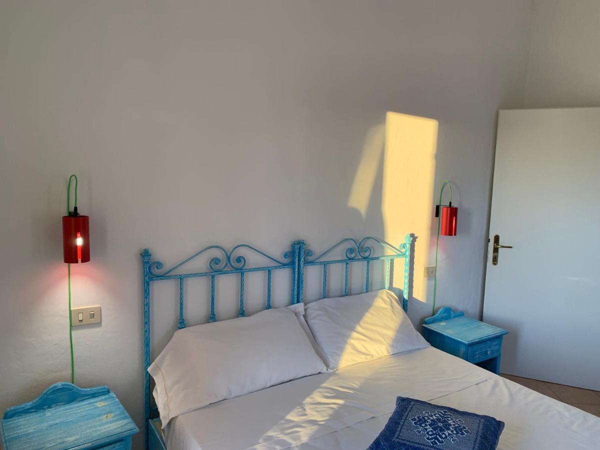 Godo Beach Hotel Baja Sardinia Eksteriør billede