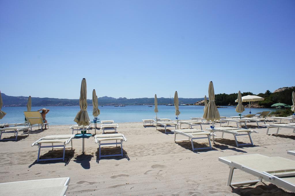 Godo Beach Hotel Baja Sardinia Eksteriør billede